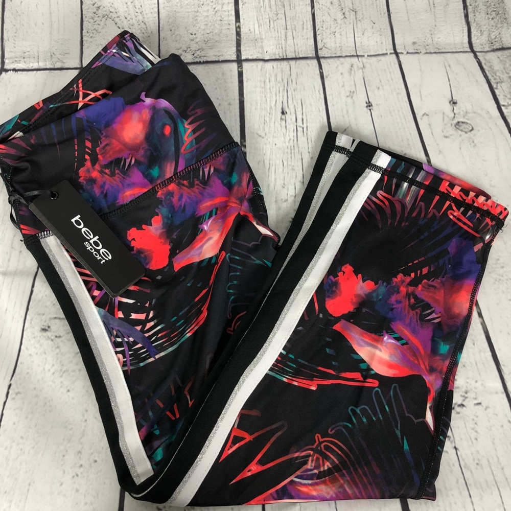 Bebe Capri Leggings - Picture 4 of 7